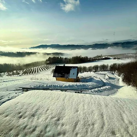 Slow Mountains Lodge